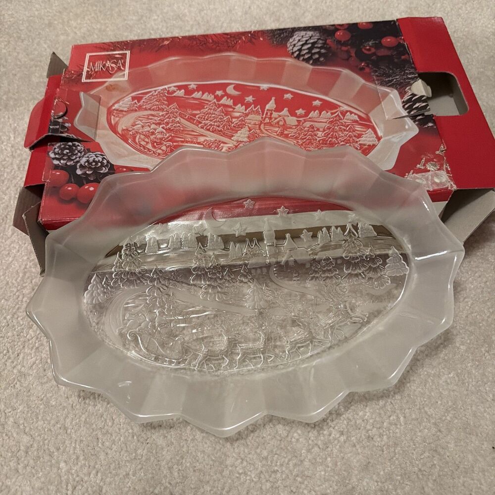 Vintage Mikasa Frosted Lead Crystal "Silent Night" Christmas Platter Germany 12”